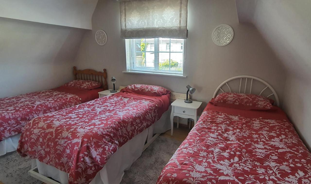 124 ,Castlelawn Heights, Headford Road Galway Homestay المظهر الخارجي الصورة